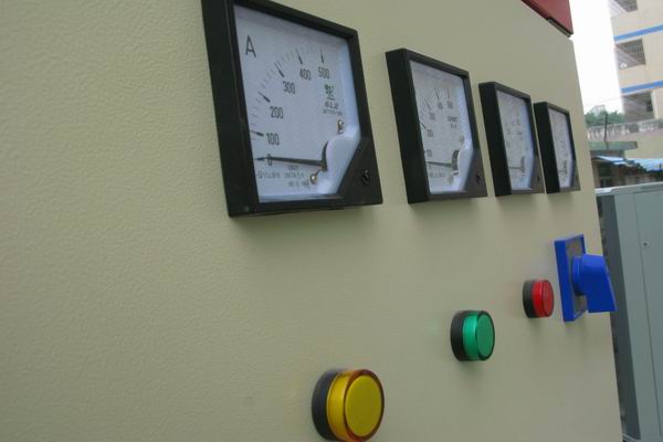 左云配电柜-3683讲讲配电柜注意事项